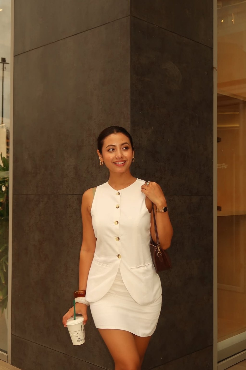Poise White waistcoat set - Image 3